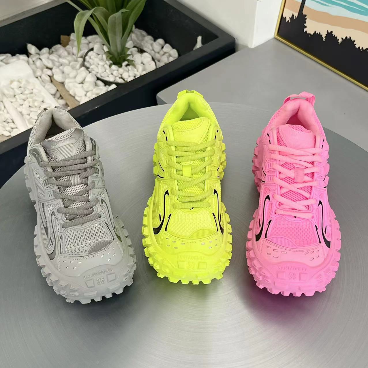Women's & Men's Retro Platform Height Increasing Leisure Couple Tank Women's Sports Shoes