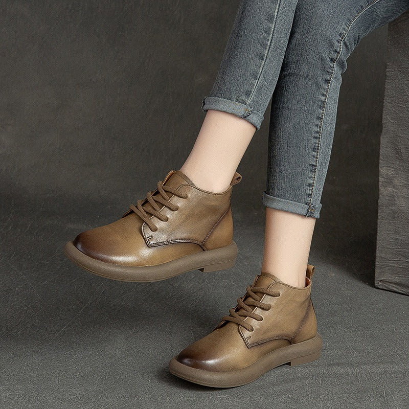 Women's Autumn Flat Round Toe Brushed Retro Comfortable Boots