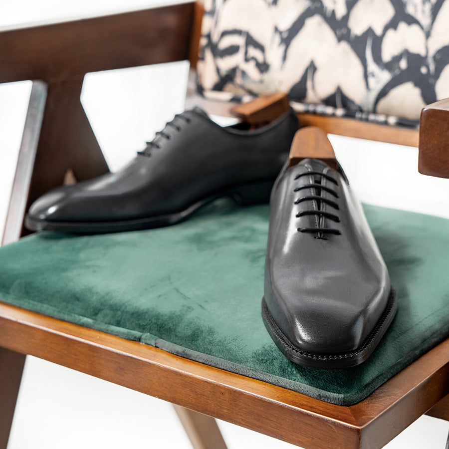 Men's One-piece Oxford Formal Wear Genuine British Men's Business Leather Shoes