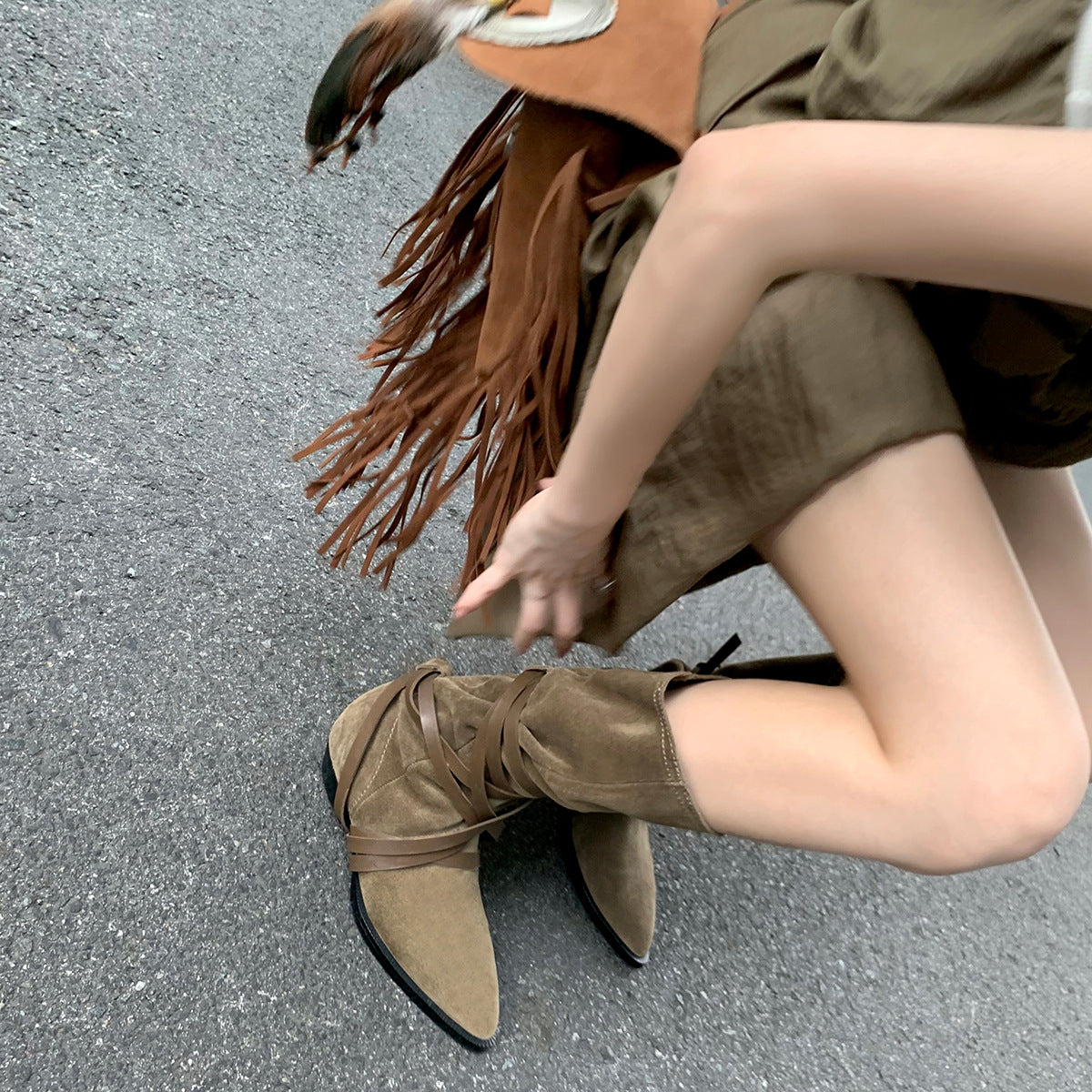 Pointed Toe Middle Chunky Western Female Heels