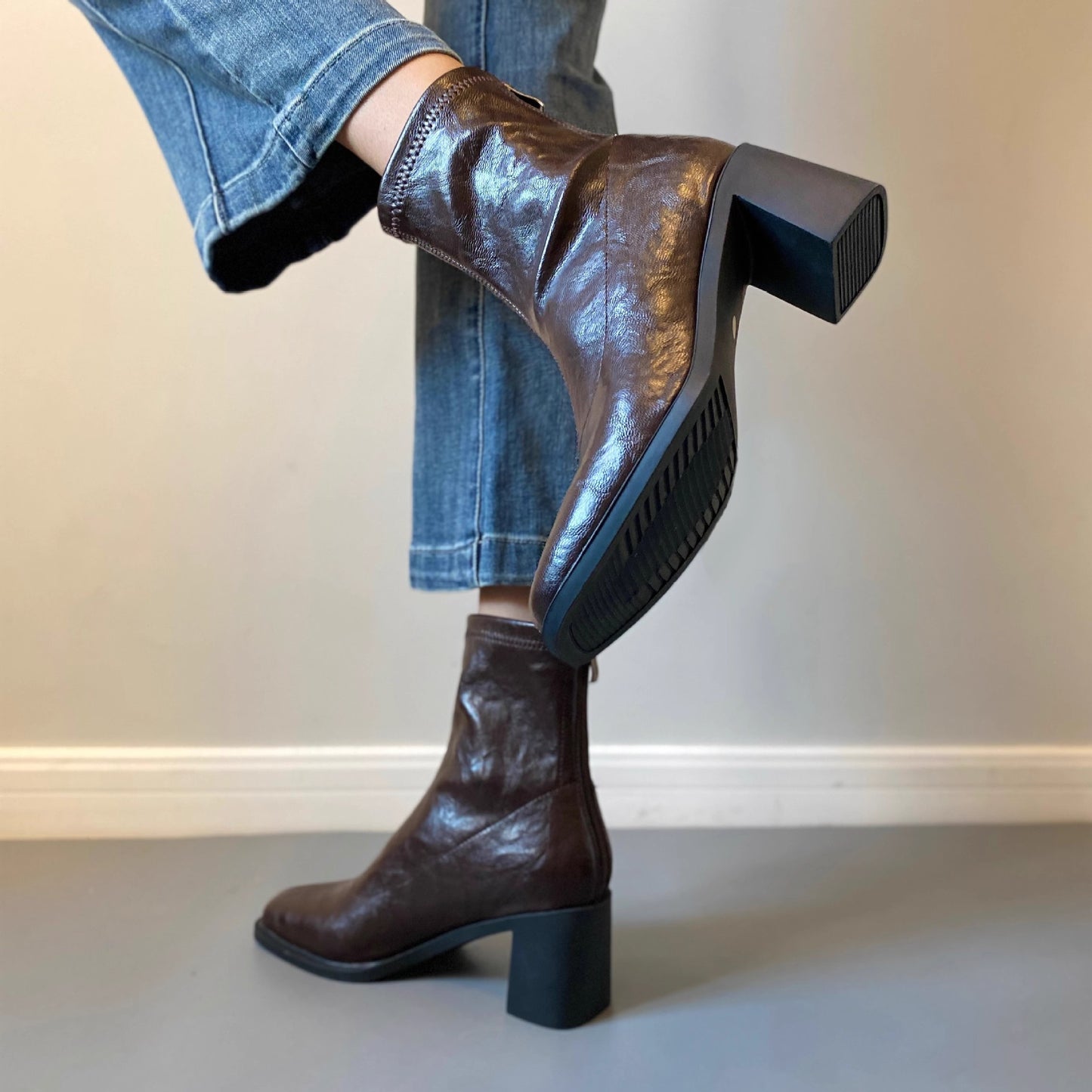 Toe Martin Small French Style Thick Women's Leather Boots