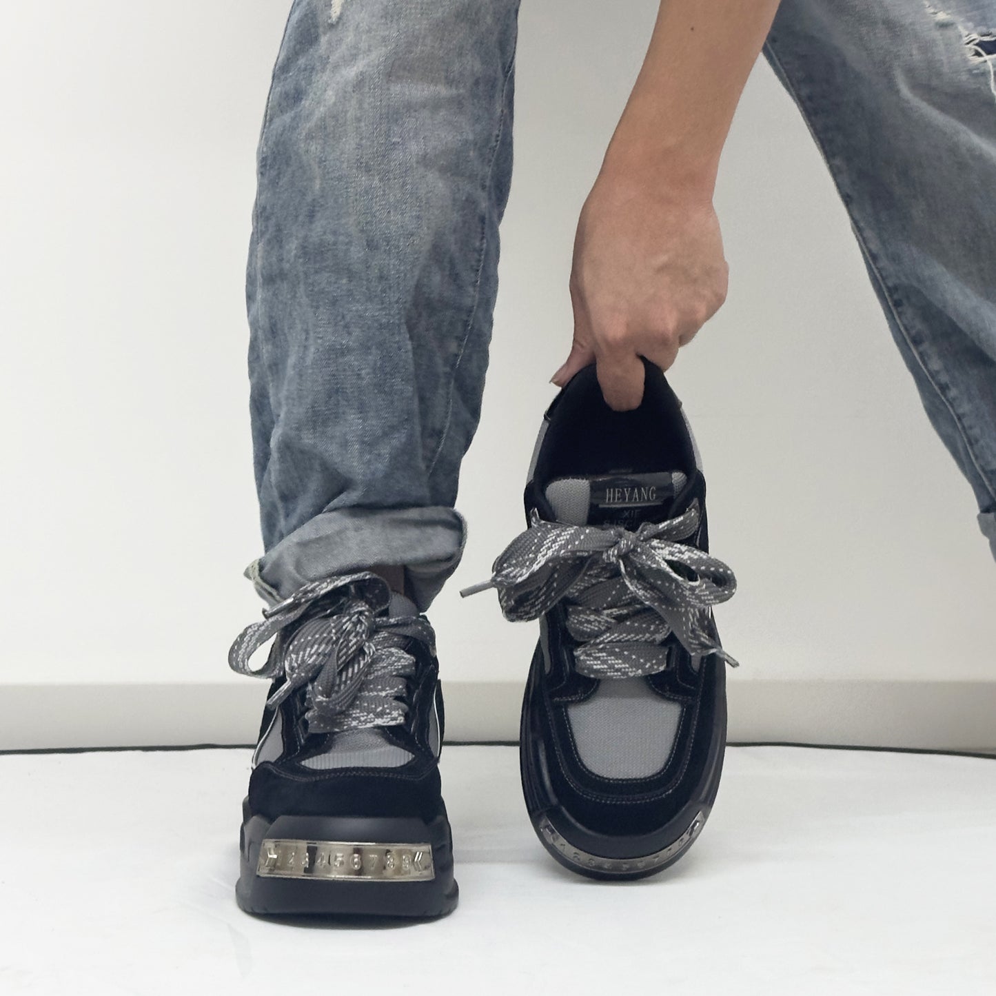 Men's Design Black Platform Height Increasing Comfortable Sports Men's Casual Shoes