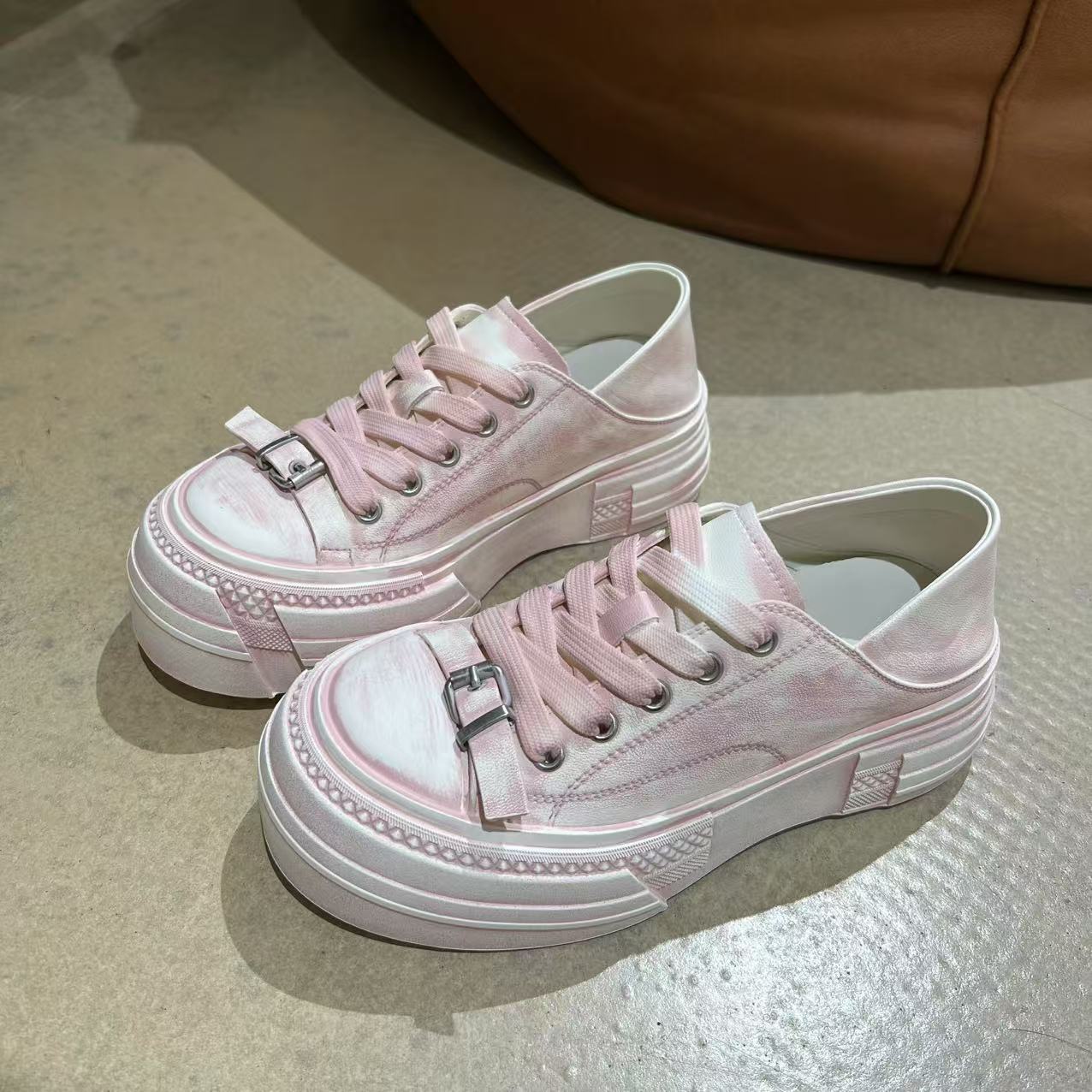 Women's Thick Bottom Brushed Old Belt Buckle Casual Shoes