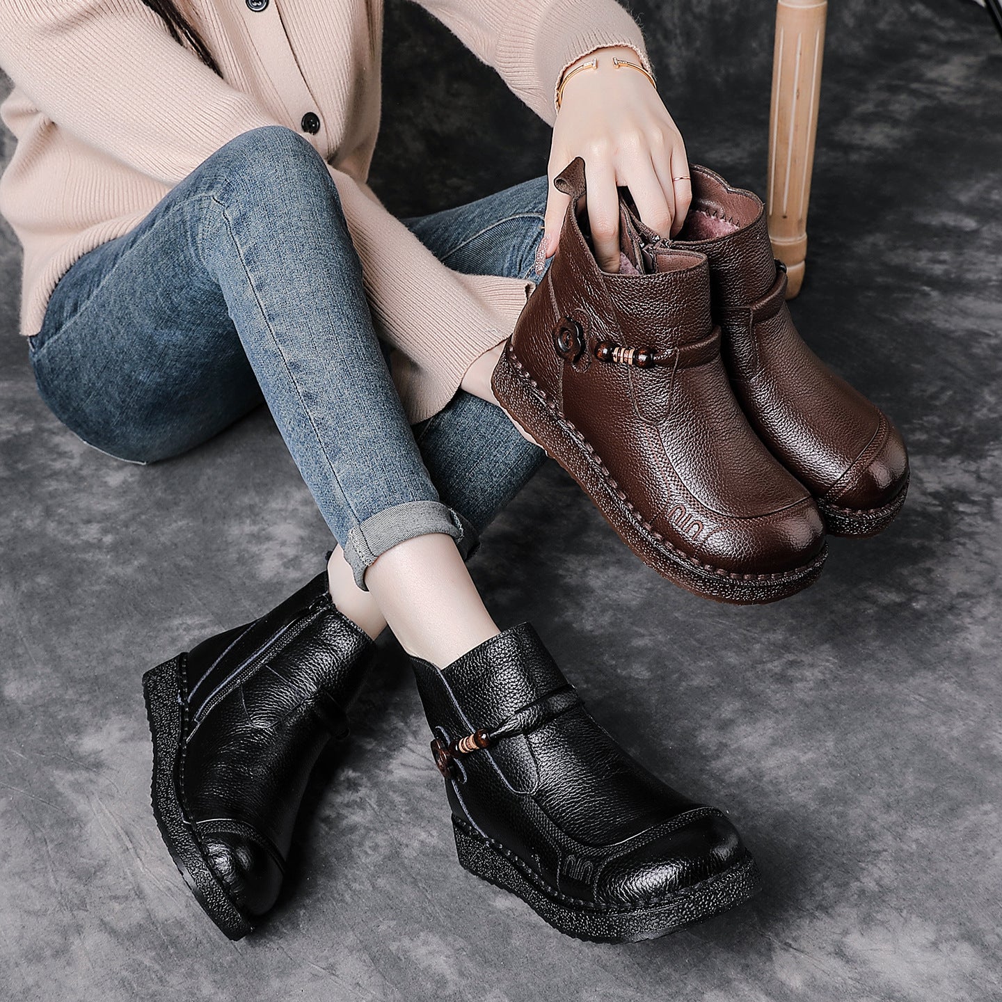Women's Retro Ethnic Style Booties Beef Tendon Soft Bottom Fat Feet Women's Leather Boots