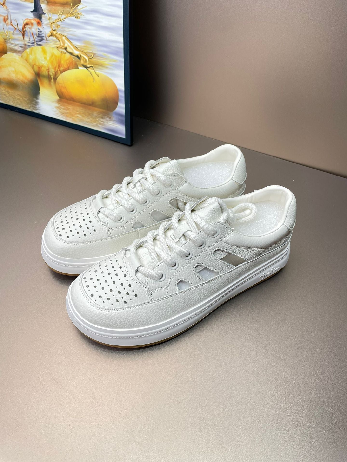Female Summer Authentic Hollow Out Breathable Simple Flat Sandals